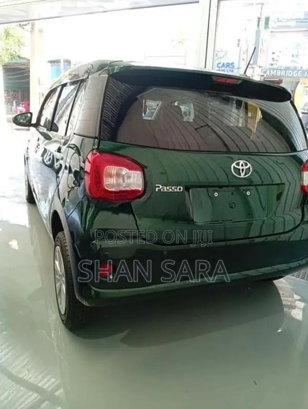 Toyota Passo x 2023
