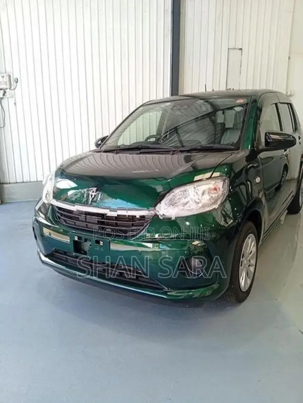 Toyota Passo x 2023