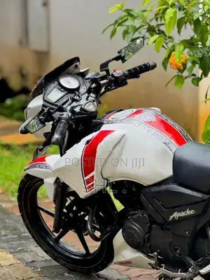 TVS Apache 2019