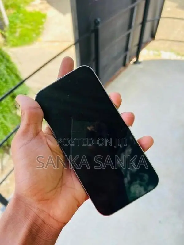 Apple iPhone 15 Pro 128GB (Used)