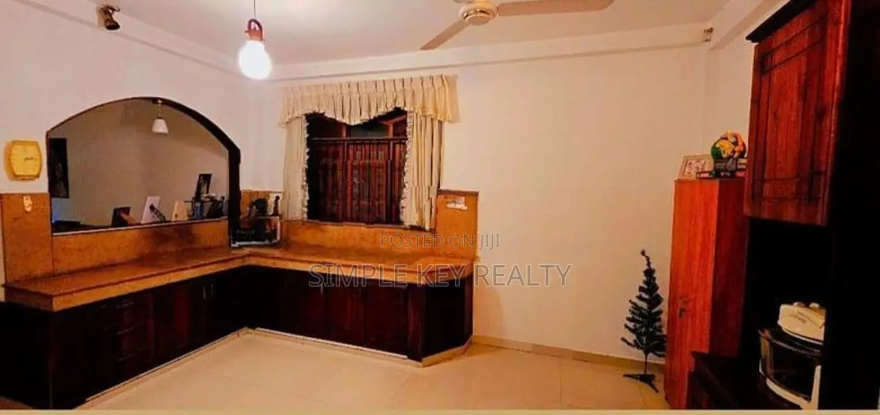 Beutiful two store house for sale in kadawatha