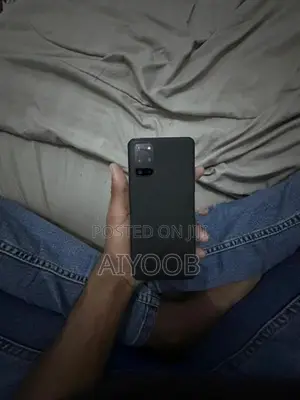 Samsung Galaxy S20+ (Used)