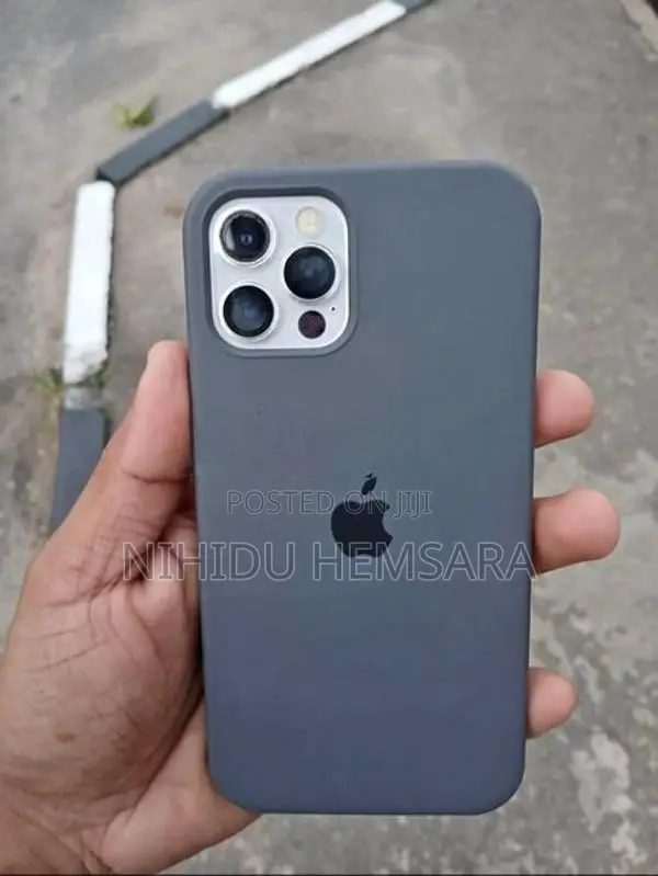 Apple iPhone 12 Pro (Used)