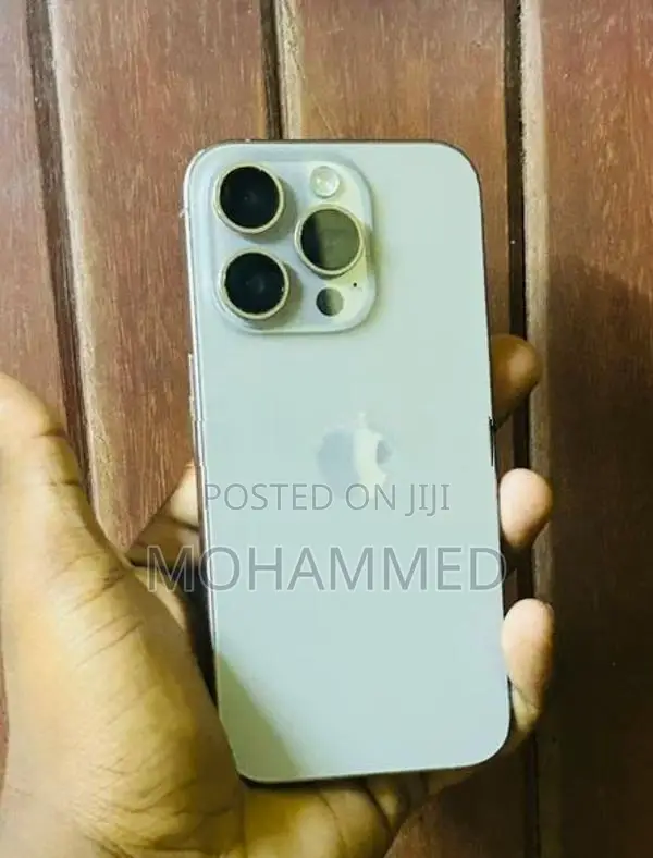 Apple iPhone 15 Pro (Used)