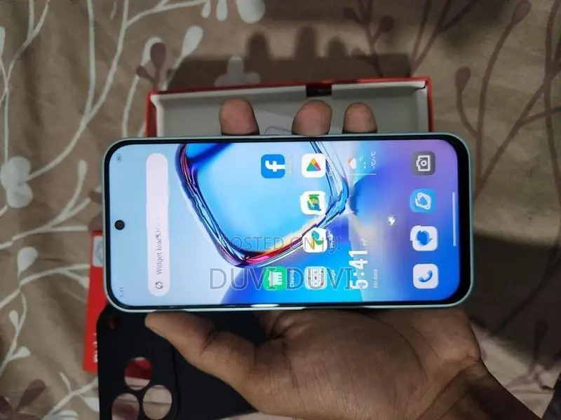 ZTE V80 (Used)
