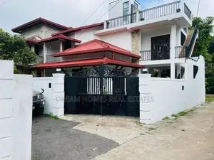 Modern 2-Storey Rooftop Home for Sale – Ganemulla