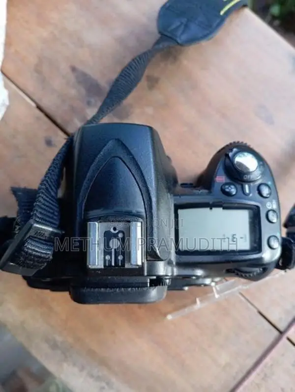 Nikon D90 with 18 200 VR Lens
