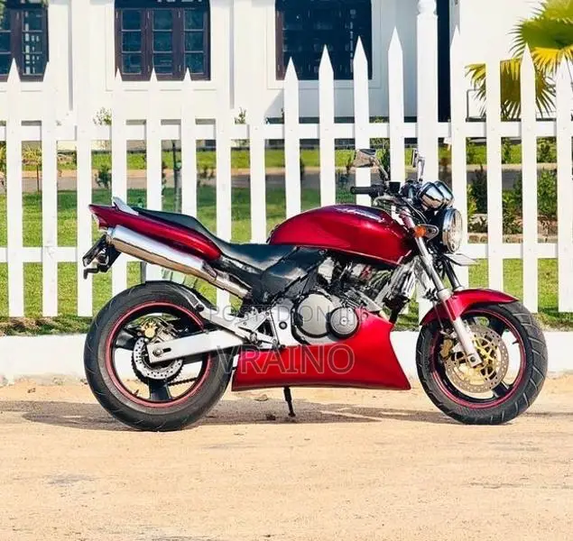 Honda Hornet 2017