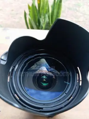 Nikon D90 with 18 200 VR Lens