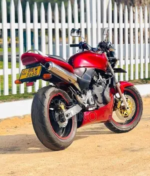 Honda Hornet 2017