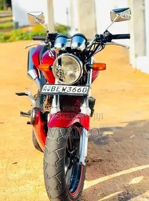 Honda Hornet 2017