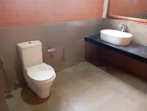 Spacious 3-Storey House with Rooftop for Sale – Kandana