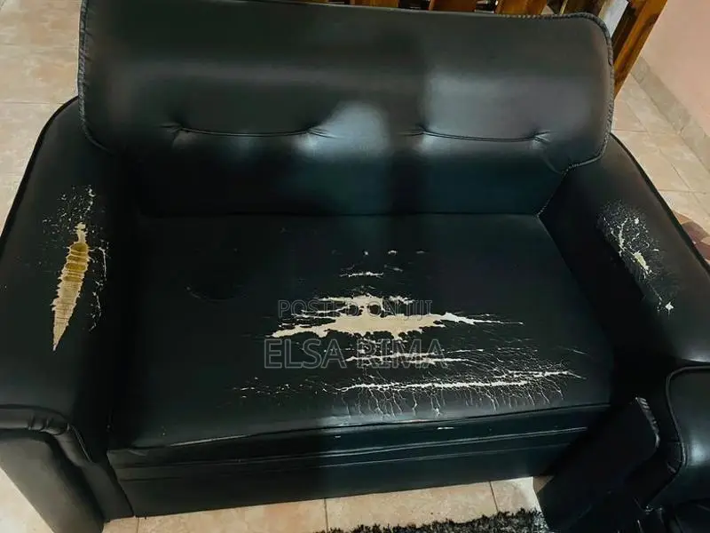 Black Leatherette Sofa Set – 3+1+1 Seater