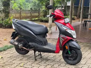 Honda Dio 2018