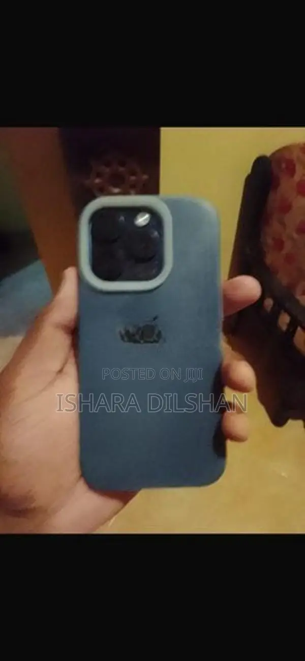 Apple iPhone 15 Pro (Used)