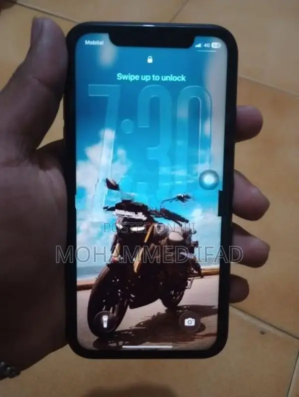 Apple iPhone 11 (Used)