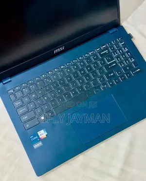 MSI Modern 15 B12MO Laptop