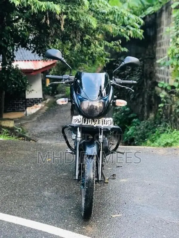 Bajaj Pulsar 150 2011
