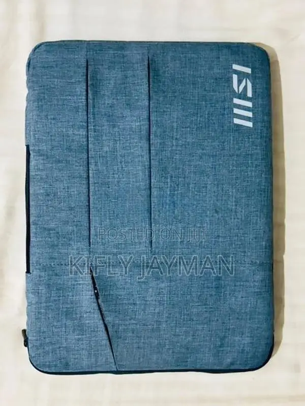 MSI Modern 15 B12MO Laptop