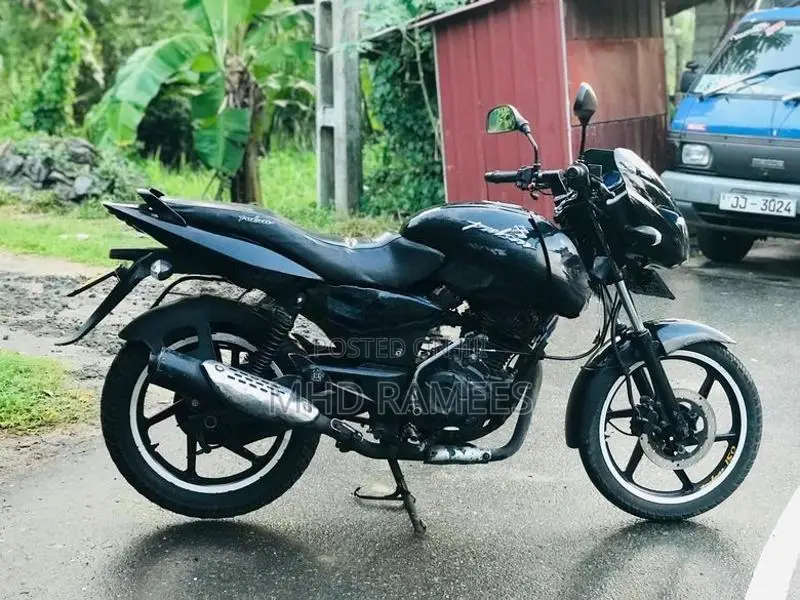 Bajaj Pulsar 150 2011