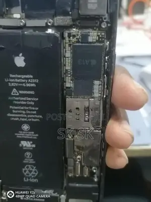 Apple iPhone SE 2 (Used)