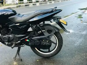 Bajaj Pulsar 150 2011