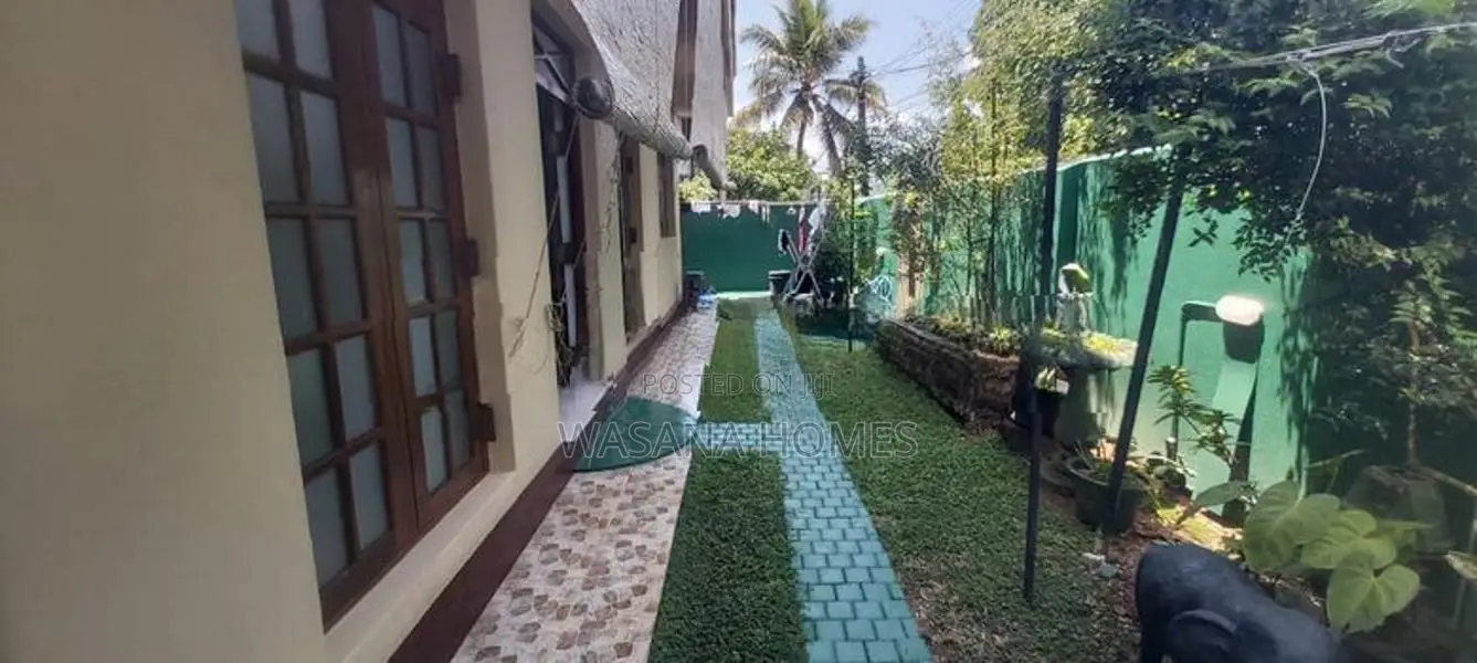 Valuable Two Storey House for Sale Boralesgamuwa