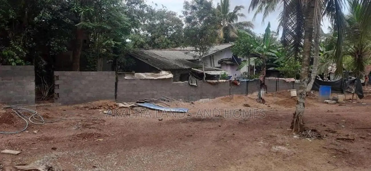 Land for Sale in Close to Piliyandala Polgasowita