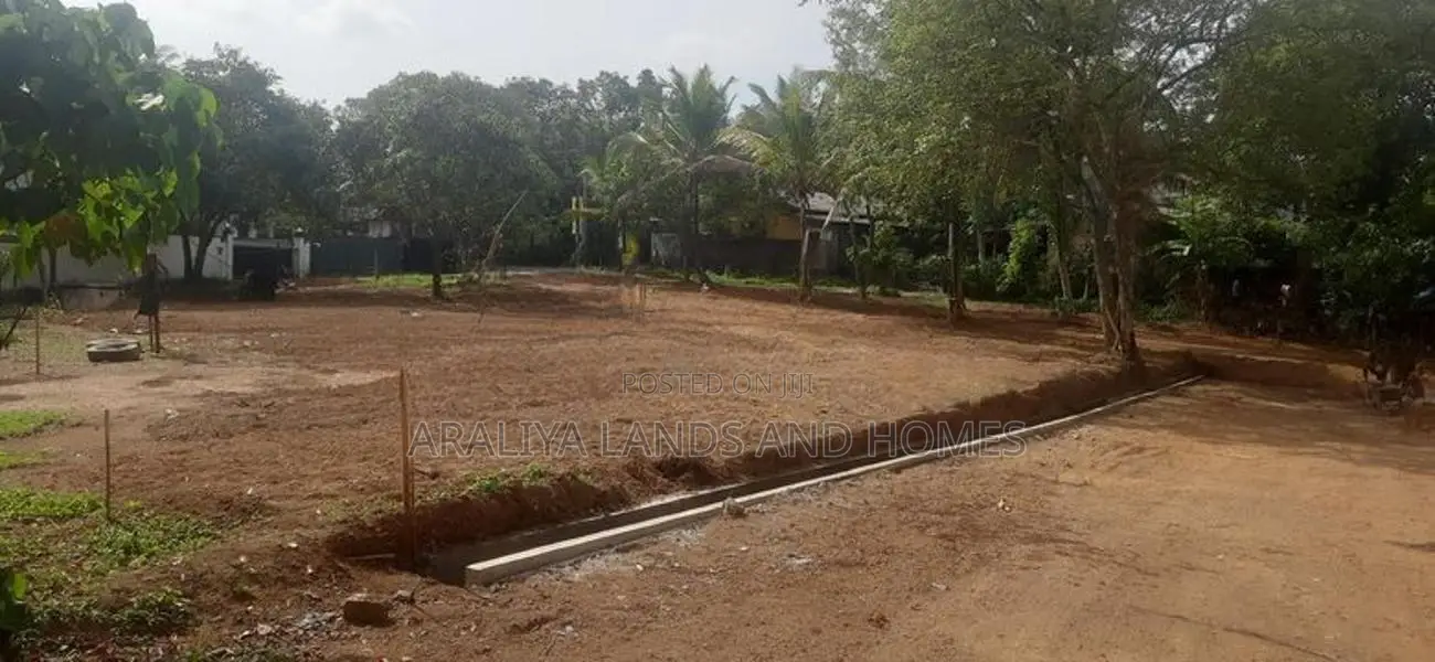 Land for Sale in Close to Piliyandala Polgasowita