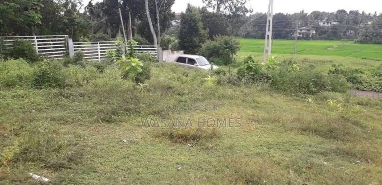 Standard Land for Sale Pannipitiya