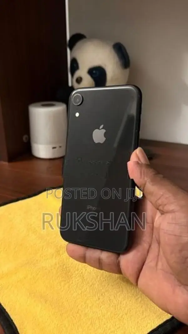 Apple iPhone XR (Used)