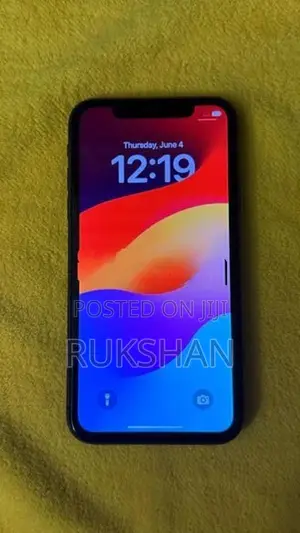 Apple iPhone XR (Used)