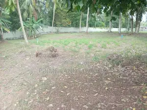 Land for Sale Facing the Bolgoda River