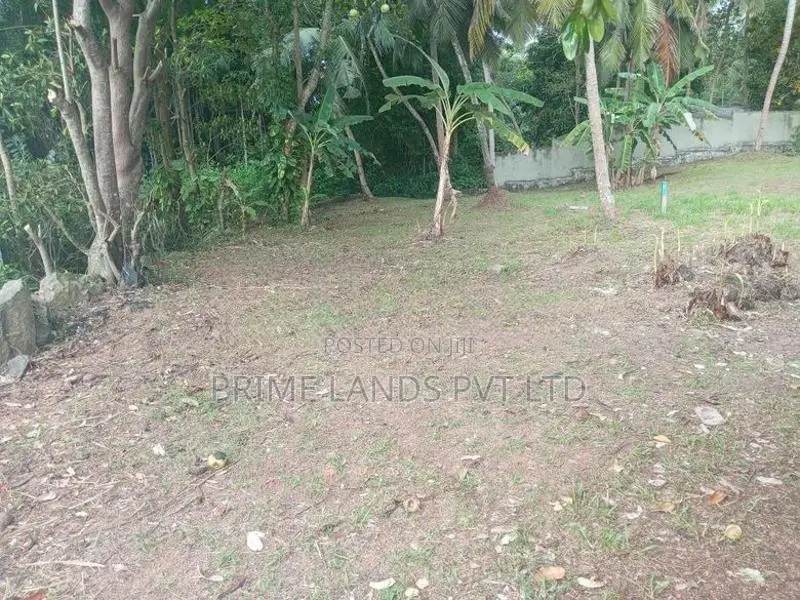 River Facing Land for Sale in Kahapola