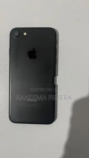 Apple iPhone 7 (Used)