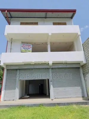 Brand New Commercial Building for Lease – Aluth Malkaduwawa