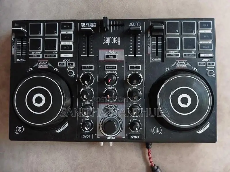 Hercules Inpulse 200 DJ Controller
