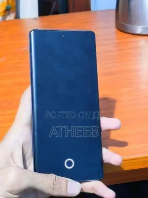 Vivo V27 (Used)