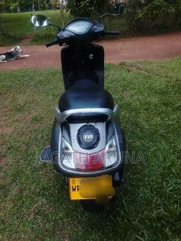 TVS Jupiter 2015