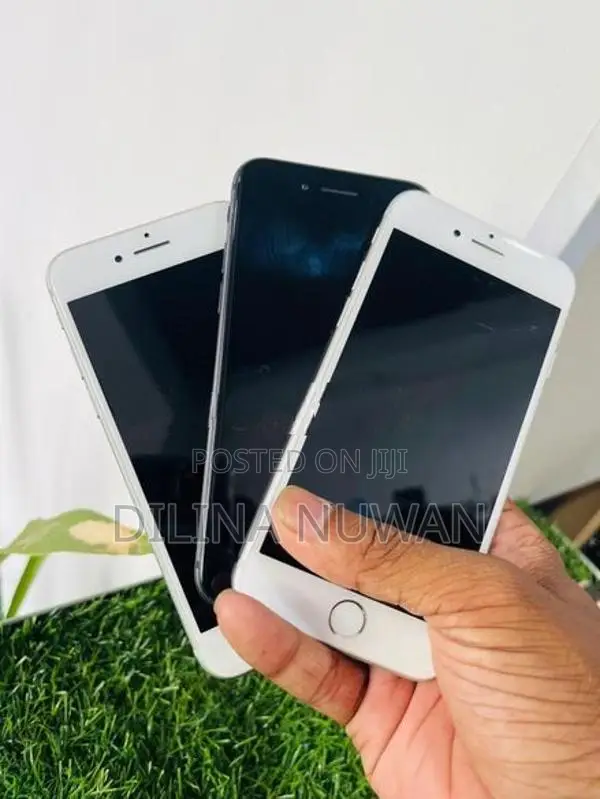 Apple iPhone 8 (Used)