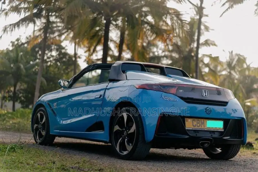 Honda S660 2015