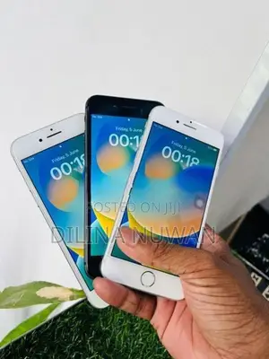 Apple iPhone 8 (Used)