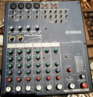Yamaha Mixer