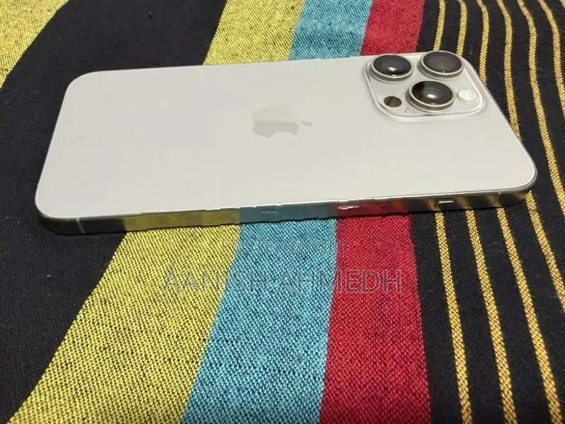 Apple iPhone 15 Pro Max (Used)