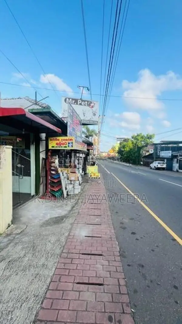 Shop in Udahamulla, Nugegoda