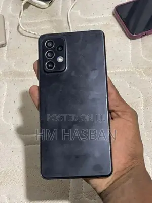 Samsung Galaxy A72 (Used)