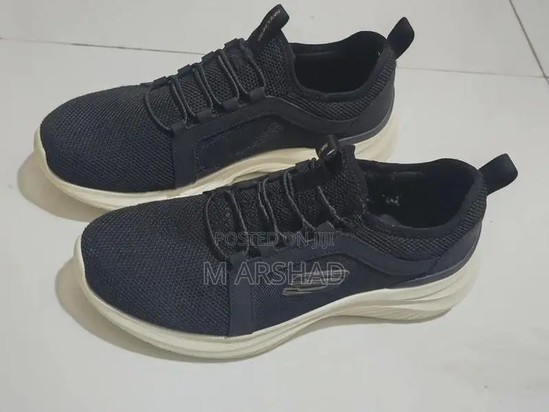 Skechers Shoe