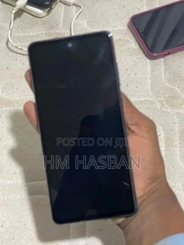 Samsung Galaxy A72 (Used)