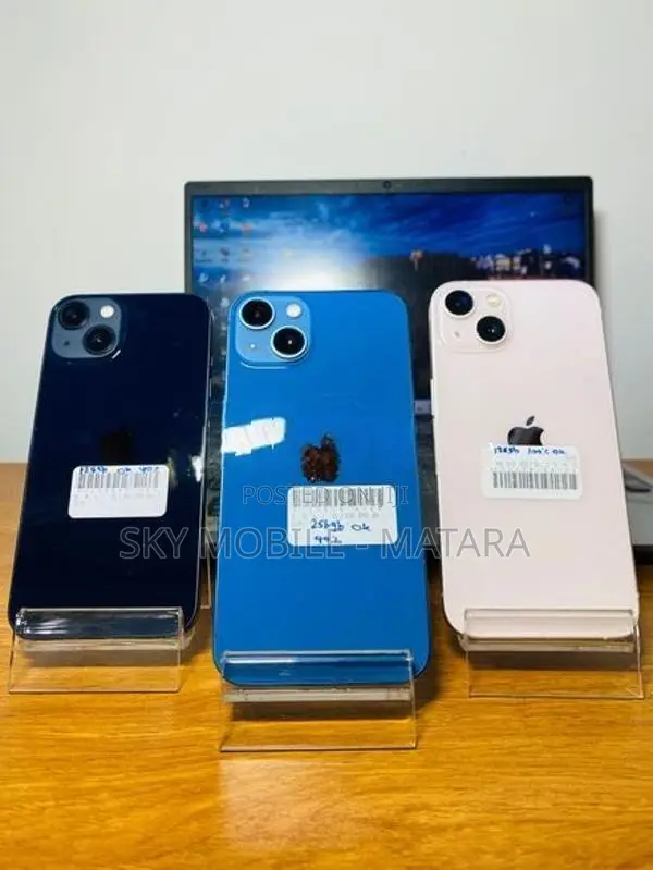 Apple iPhone 13 128GB (Used)