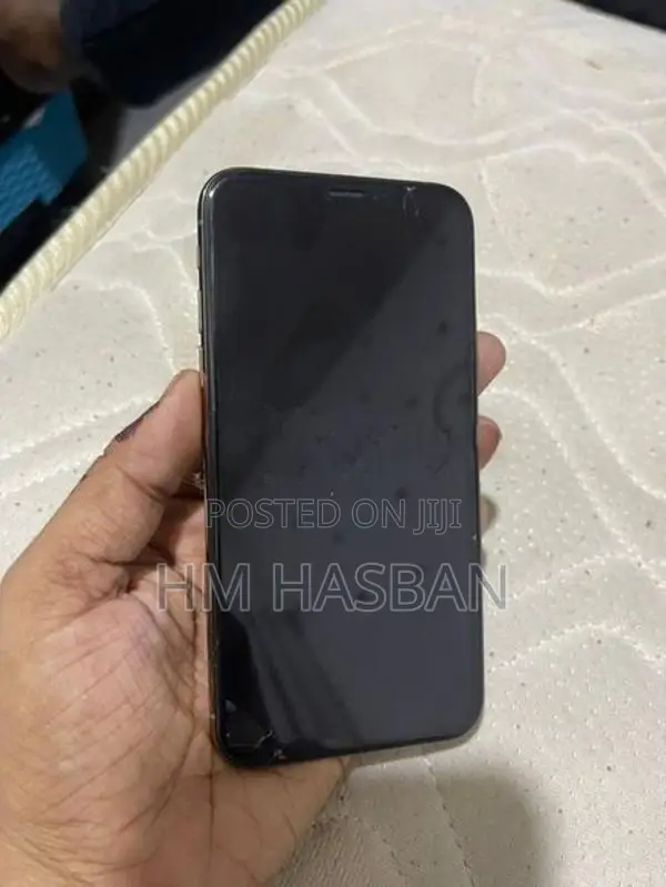 Samsung Galaxy A72 (Used)